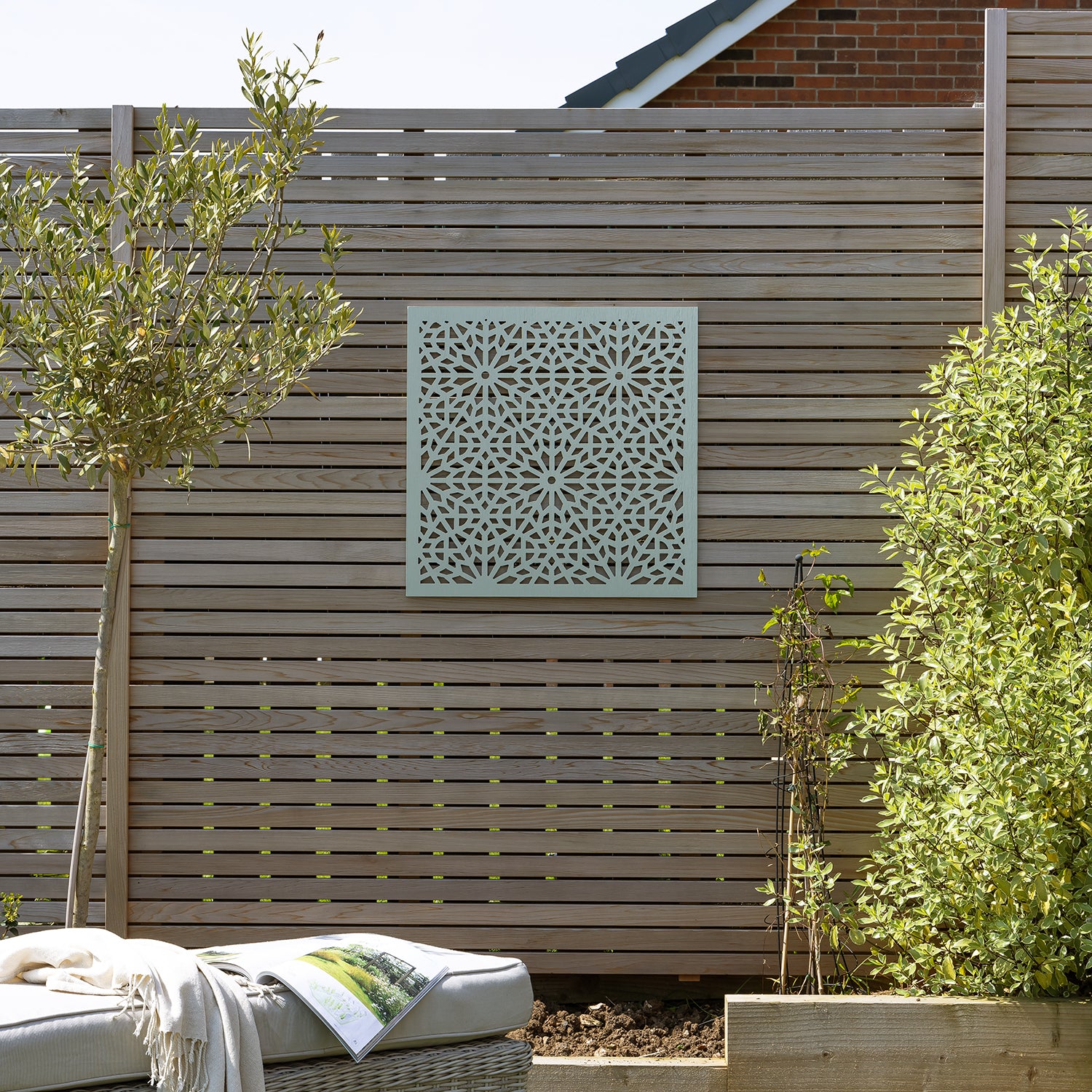 Green Porto Tile Decorative Garden Screen