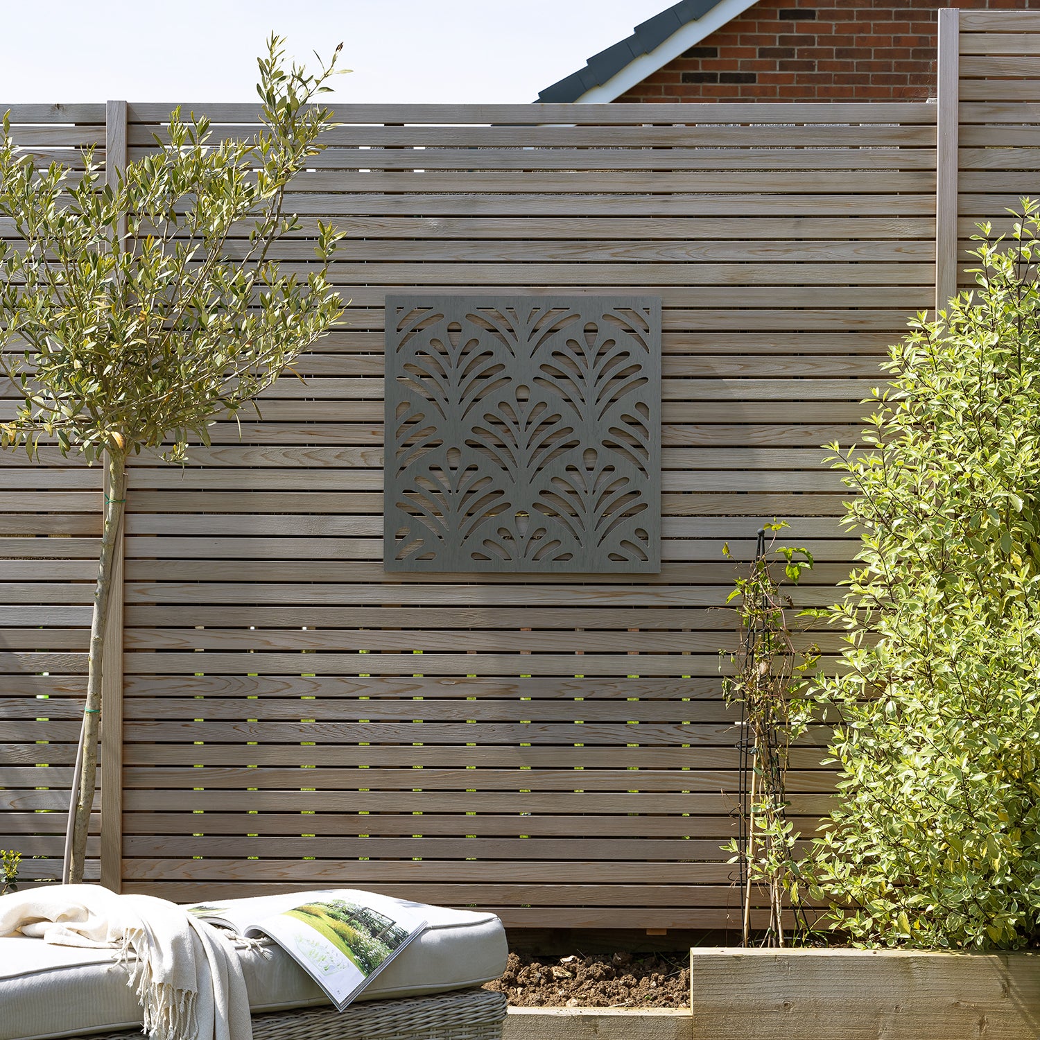 Grey Deco Shell Decorative Garden Screen
