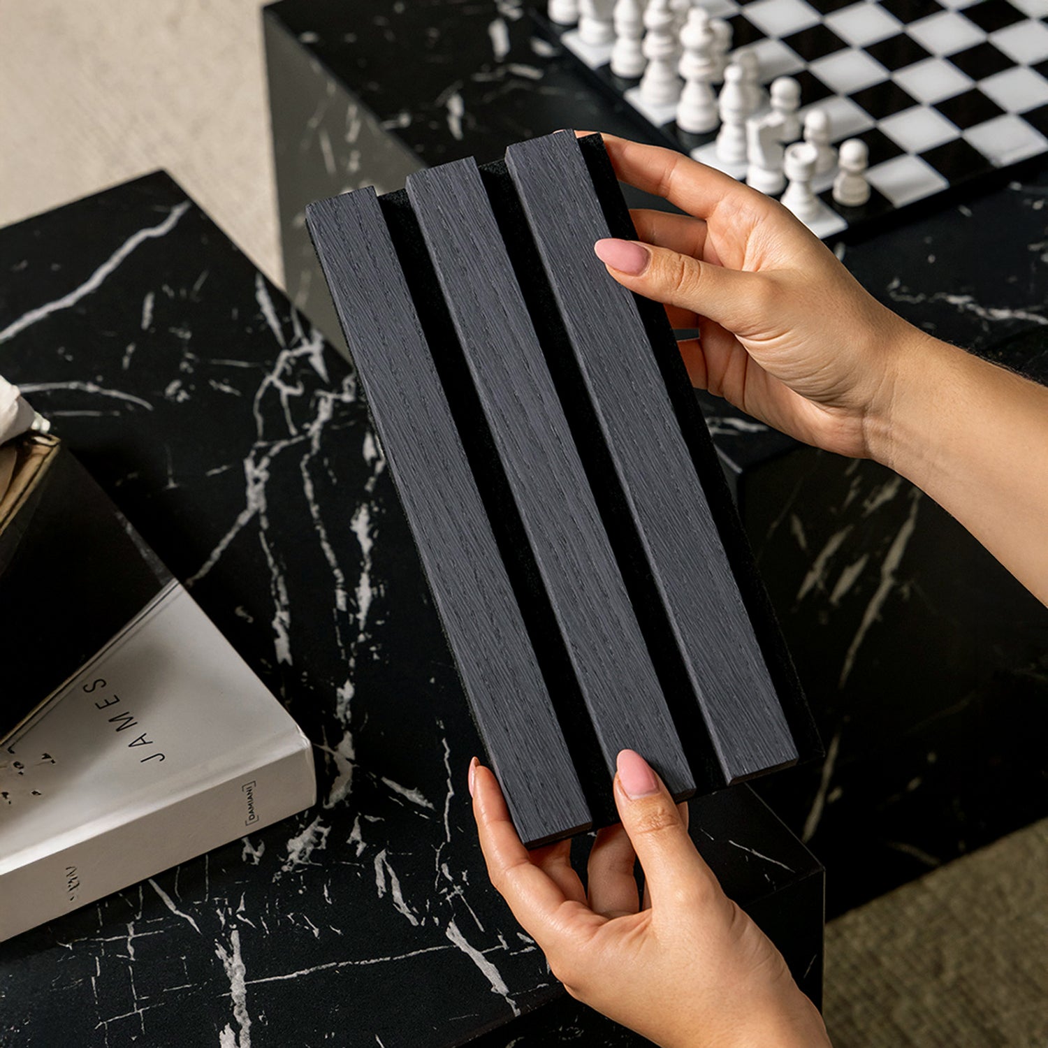 SlatWall Acoustic Black Sample