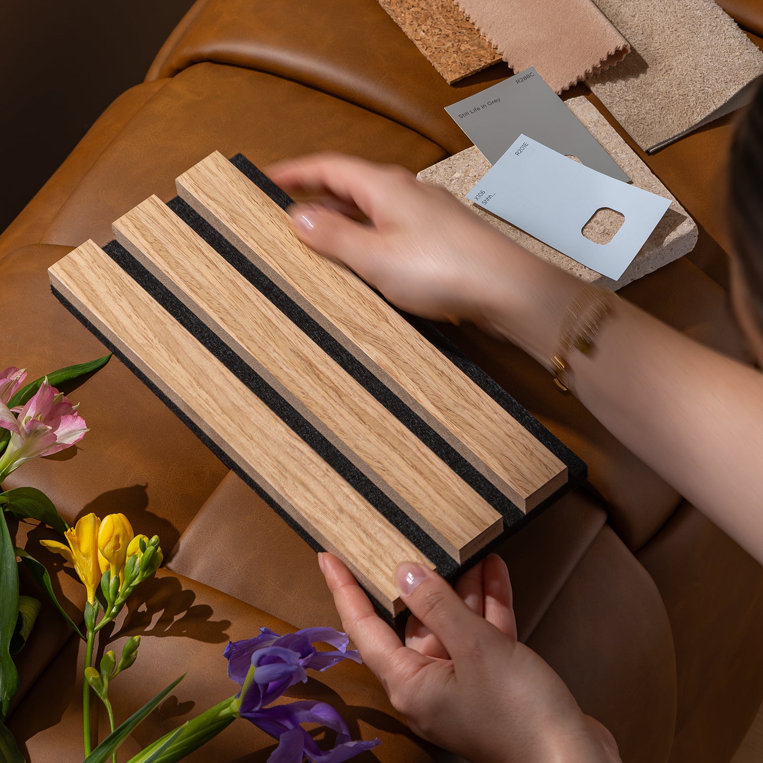 SlatWall Honey Oak Sample