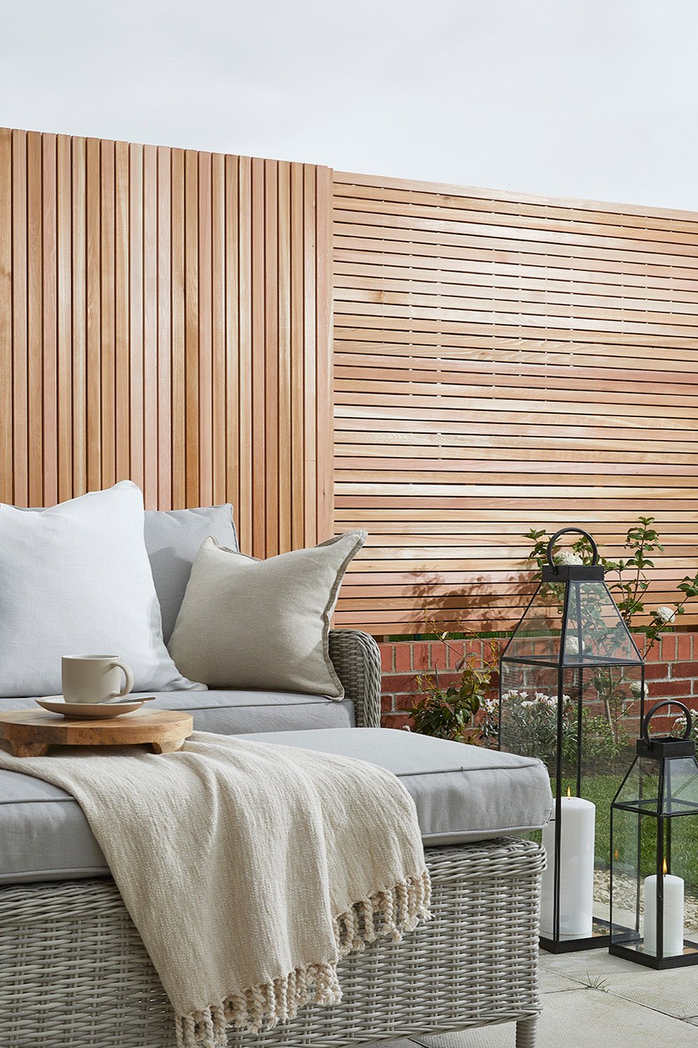 Slatted Cedar Panel | Outdoor Décor | Naturewall