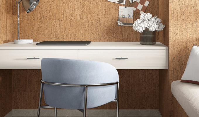 CorkWall Evora Natural behind a desk used as wall decor an pin board