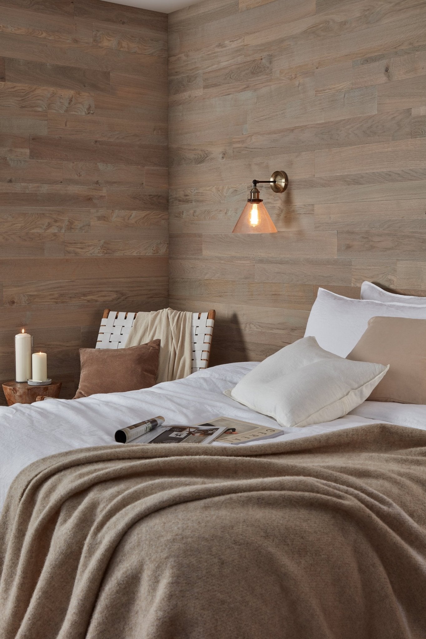 Naturewall Self-adhesive planks use to decorate a bedroom wall