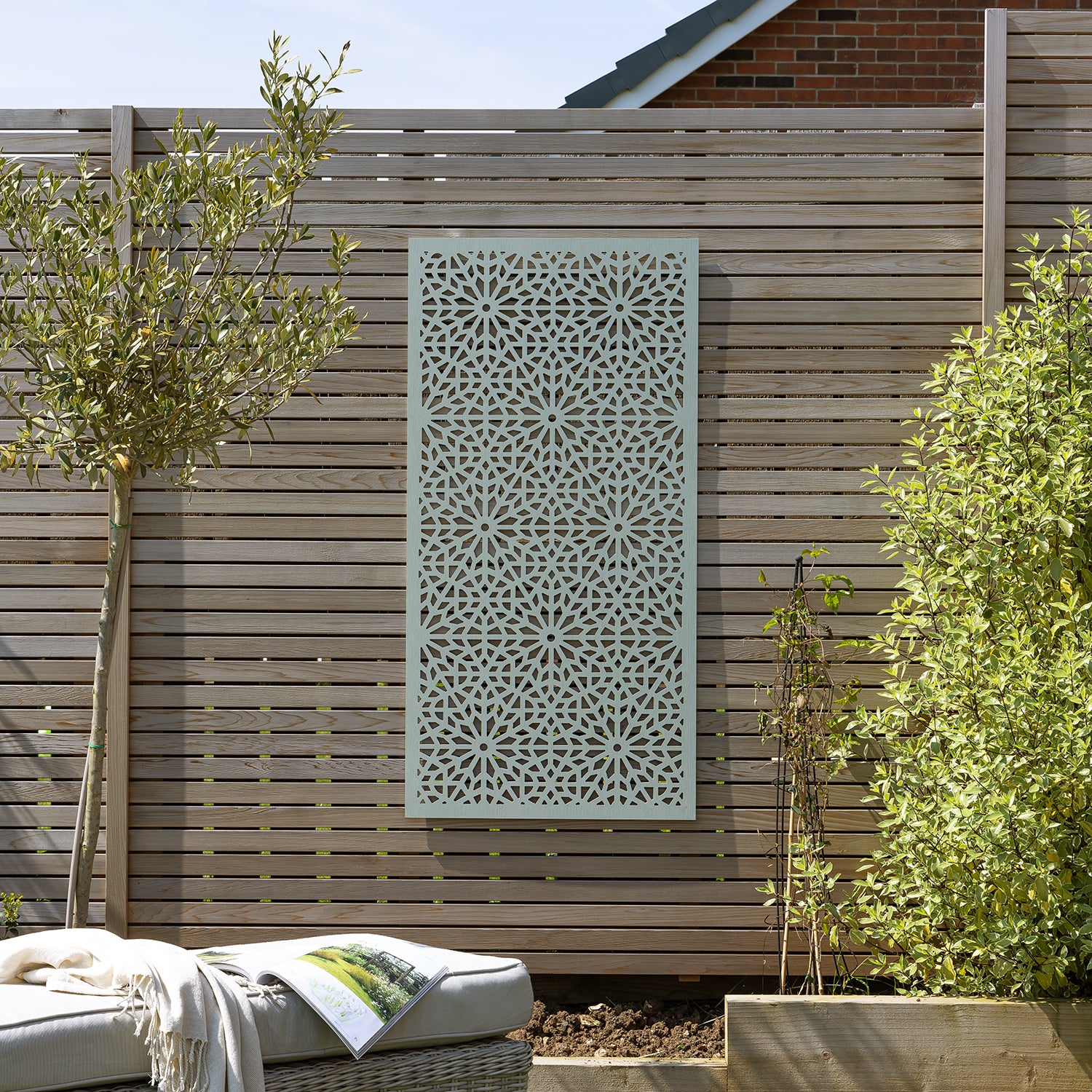 Green Porto Tile Decorative Garden Screen