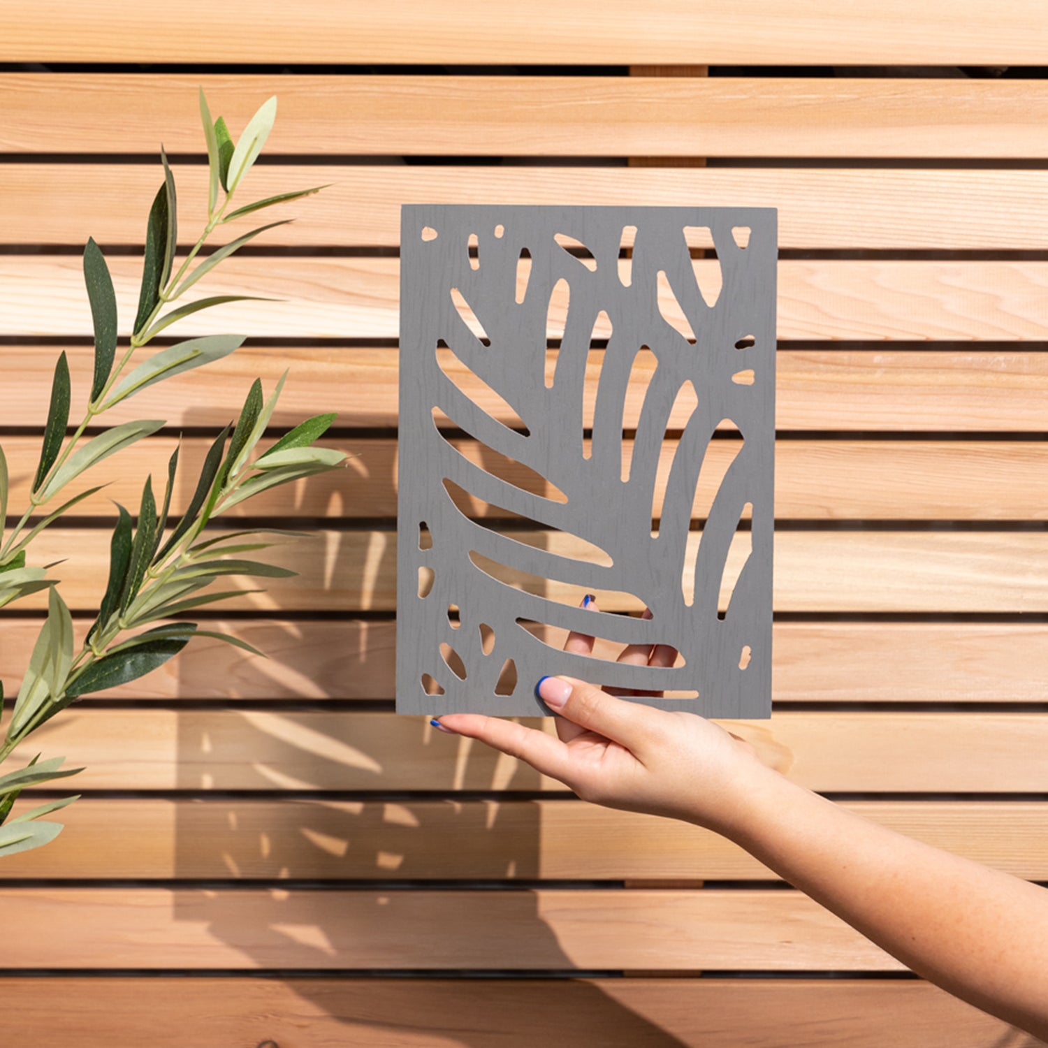 Grey Tropic Palm Decorative Garden Screen Sample