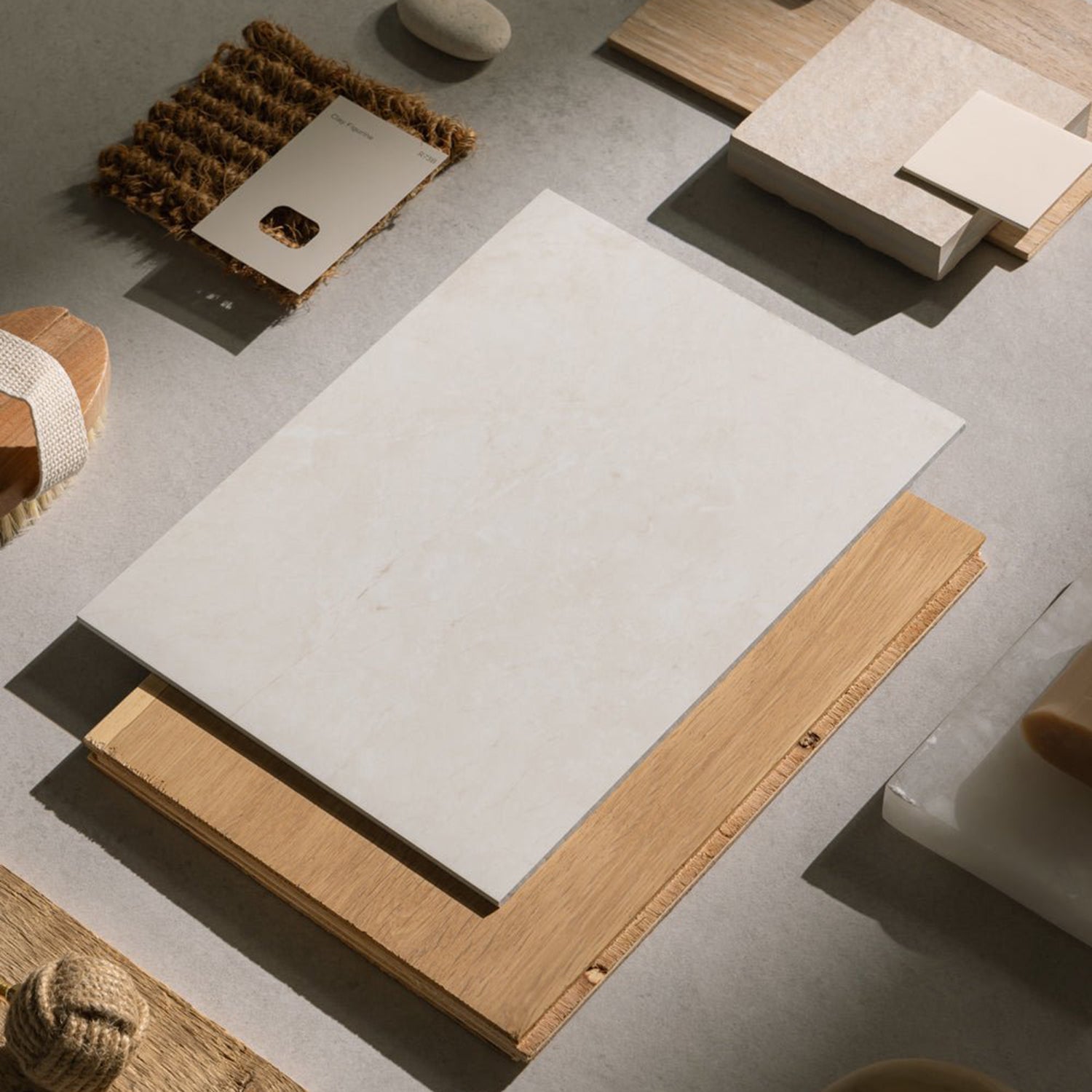 Elemence Chalk Beige Marble Effect Sample