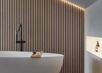 photo of slatwall waterproof panels infront of white bath