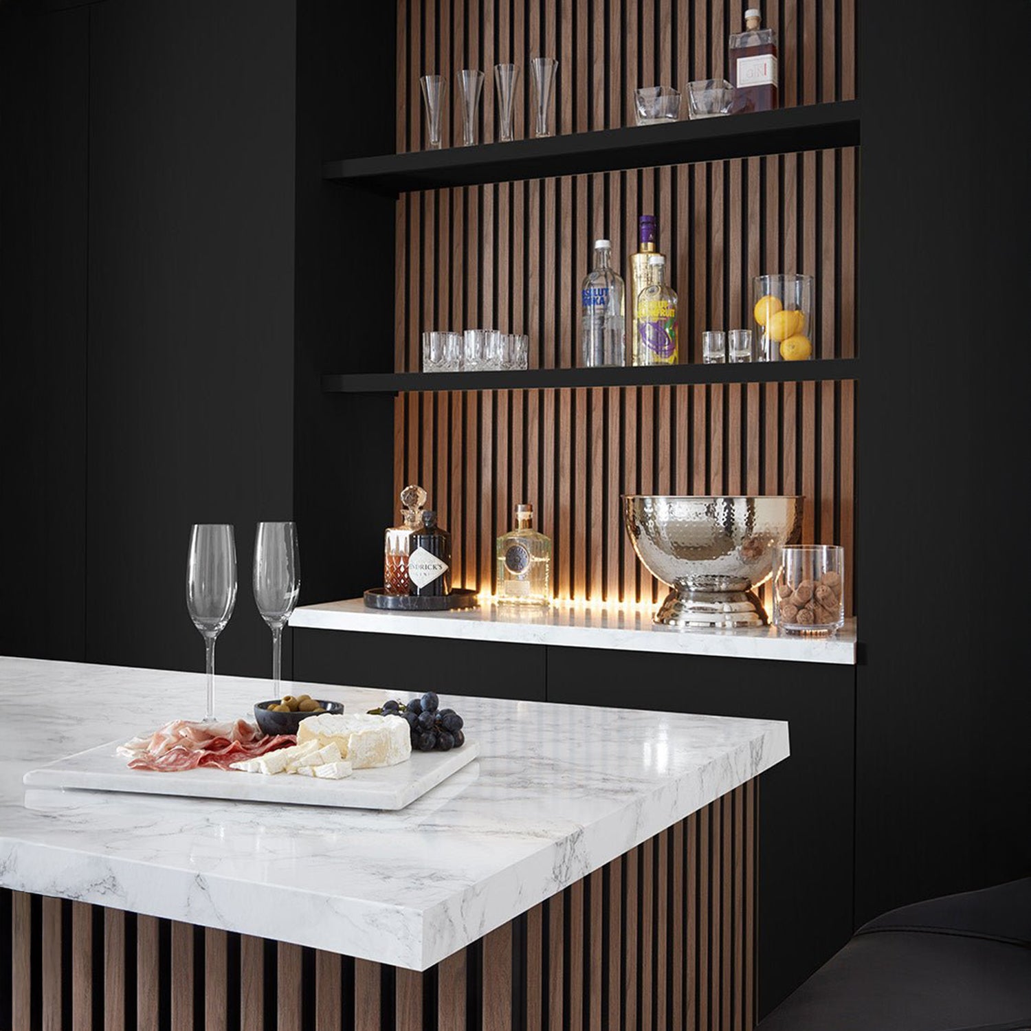 SlatWall Waterproof Walnut and Black Panel | Naturewall