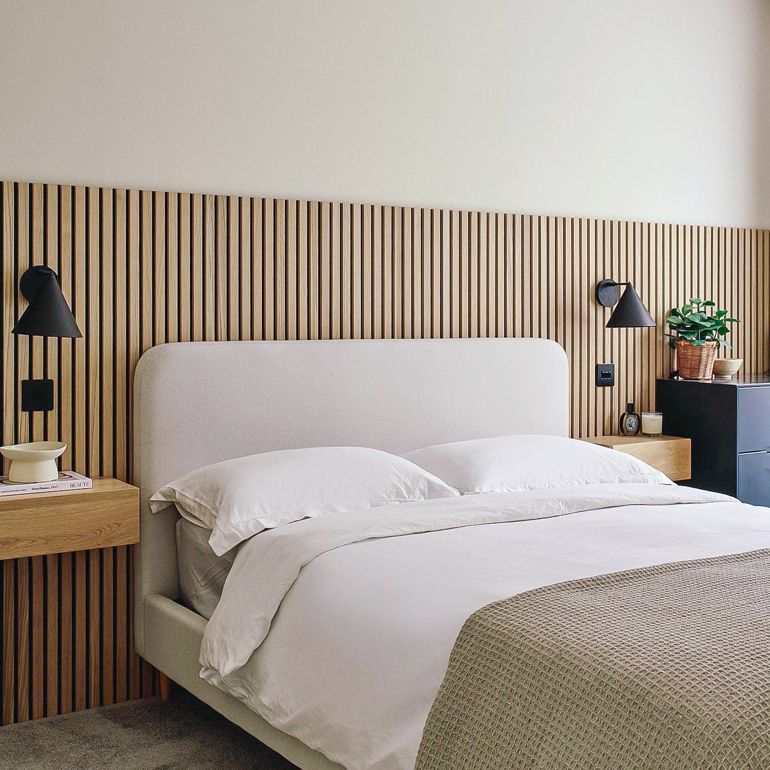 SlatWall Half Height Natural Oak Panel