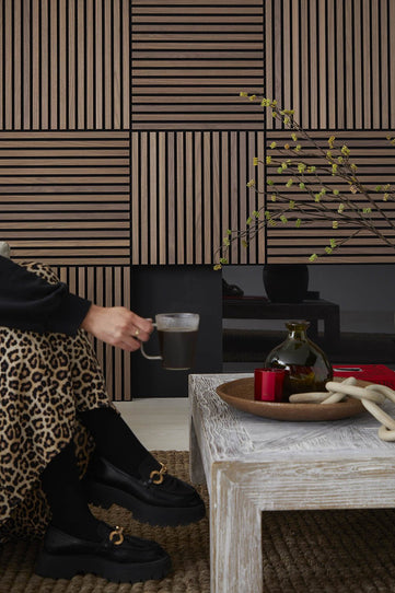 SlatWall Mini Walnut