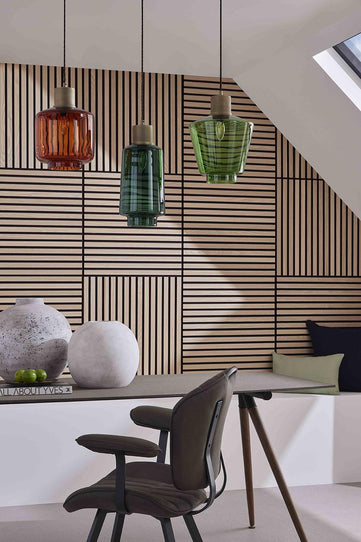 SlatWall Mini Natural Oak and Black

